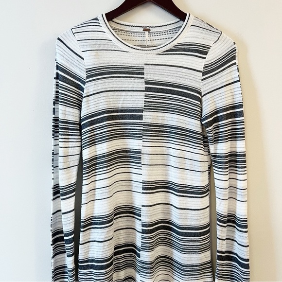 Free People Dress Womens Size Small Rave On White Striped Knit Long Sleeve - Picture 2 of 9